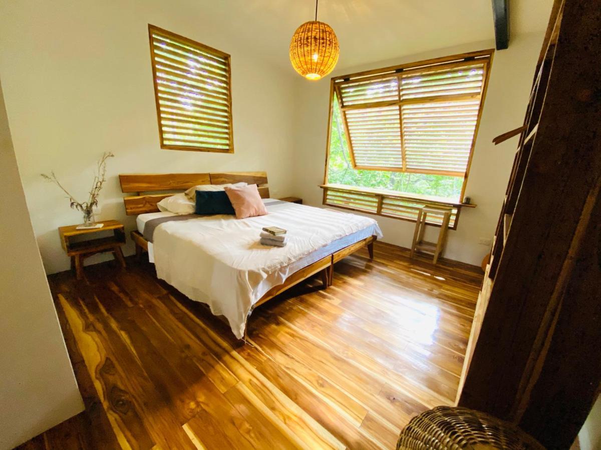 Nosotros Playa Maderas - Surf House & Casitas Villa Exterior photo