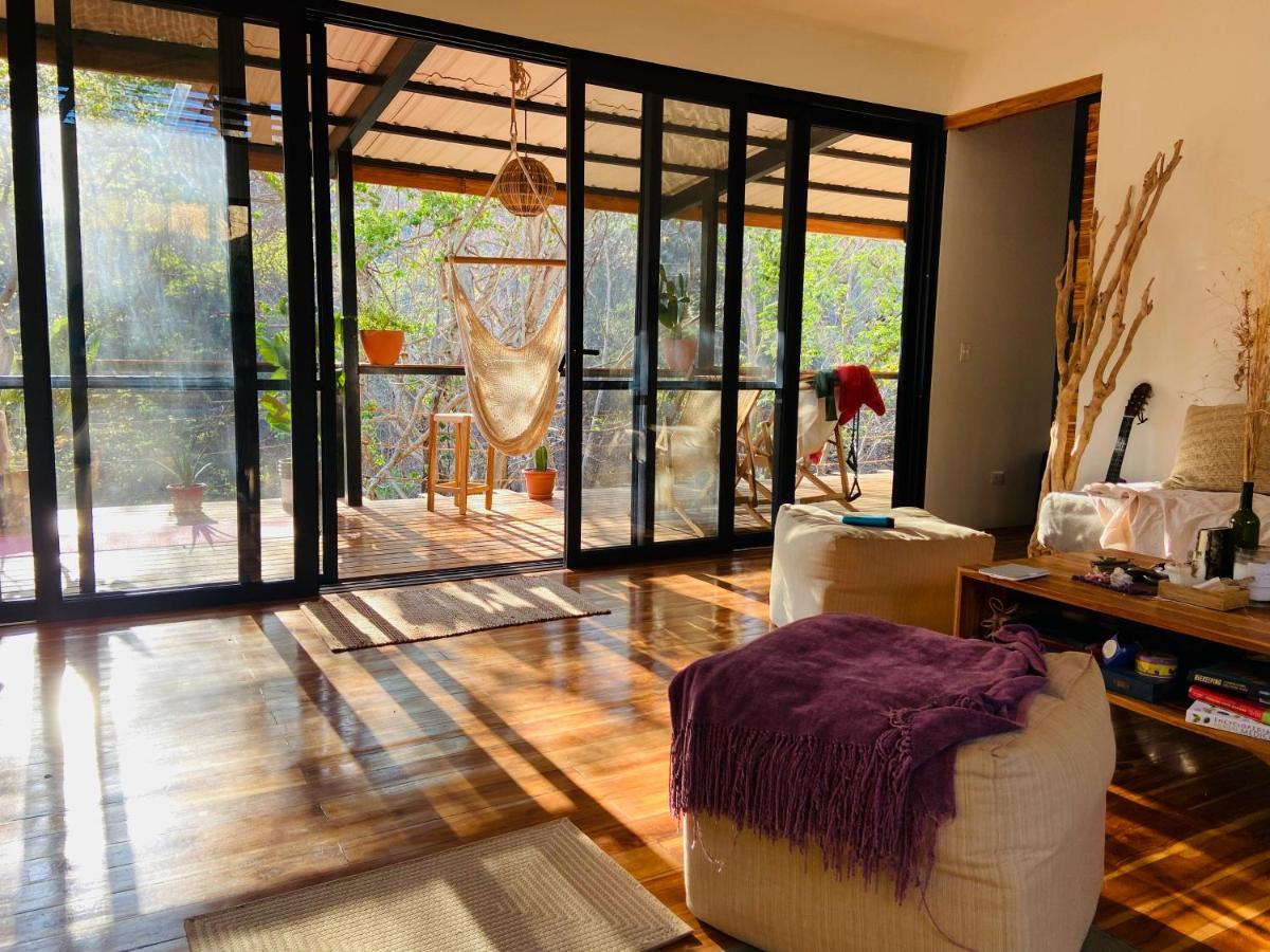 Nosotros Playa Maderas - Surf House & Casitas Villa Exterior photo
