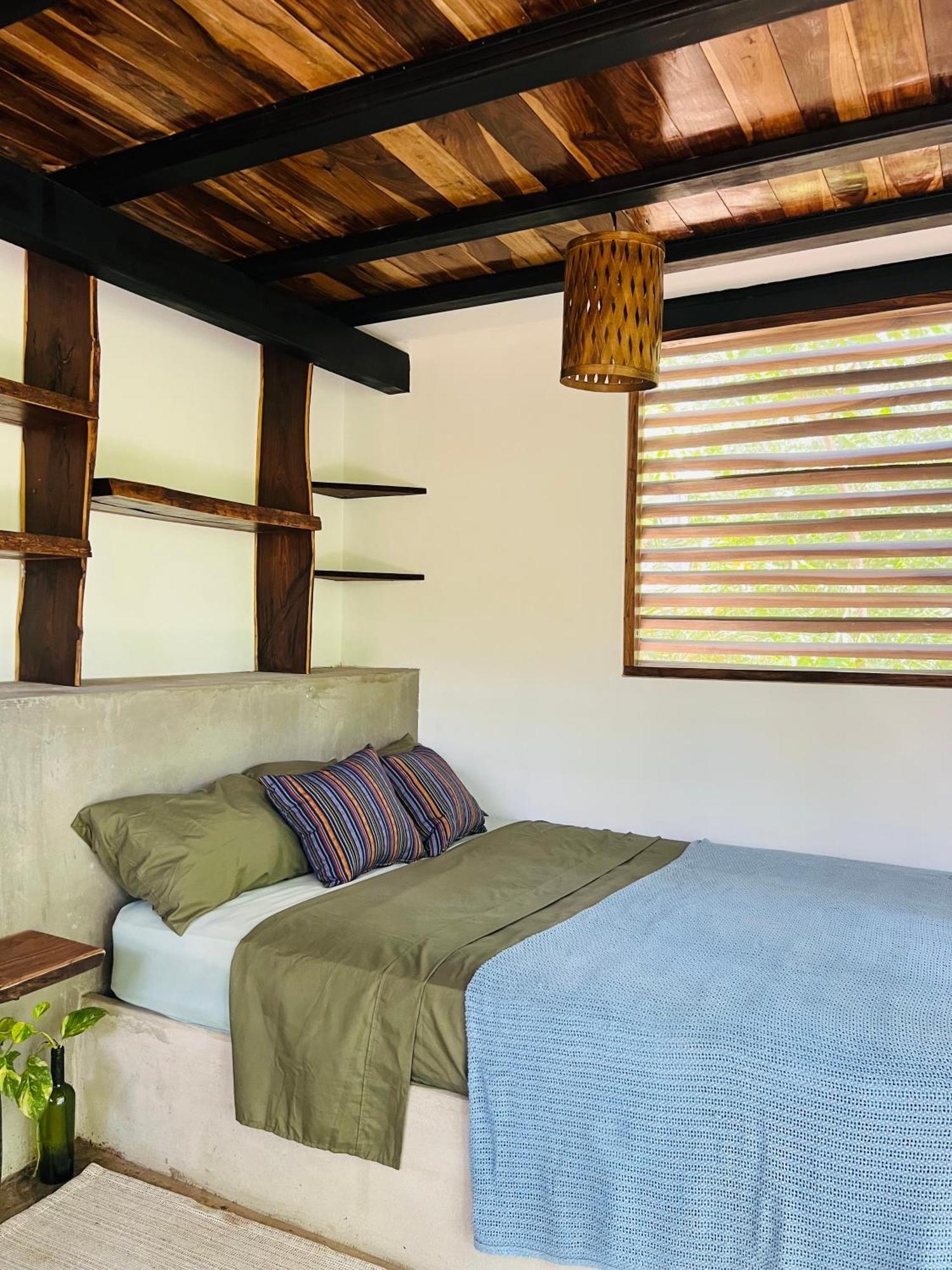 Nosotros Playa Maderas - Surf House & Casitas Villa Exterior photo