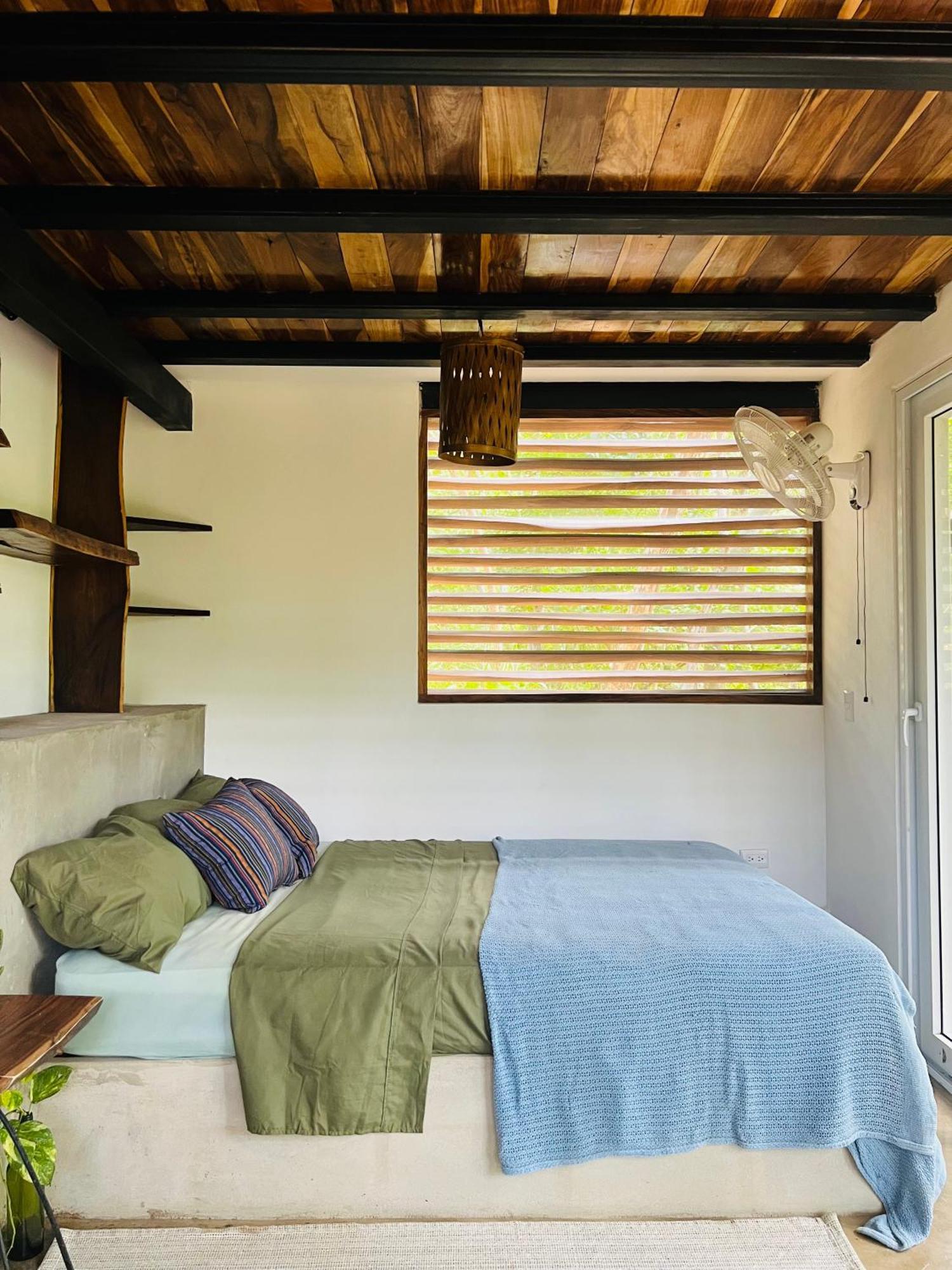 Nosotros Playa Maderas - Surf House & Casitas Villa Exterior photo
